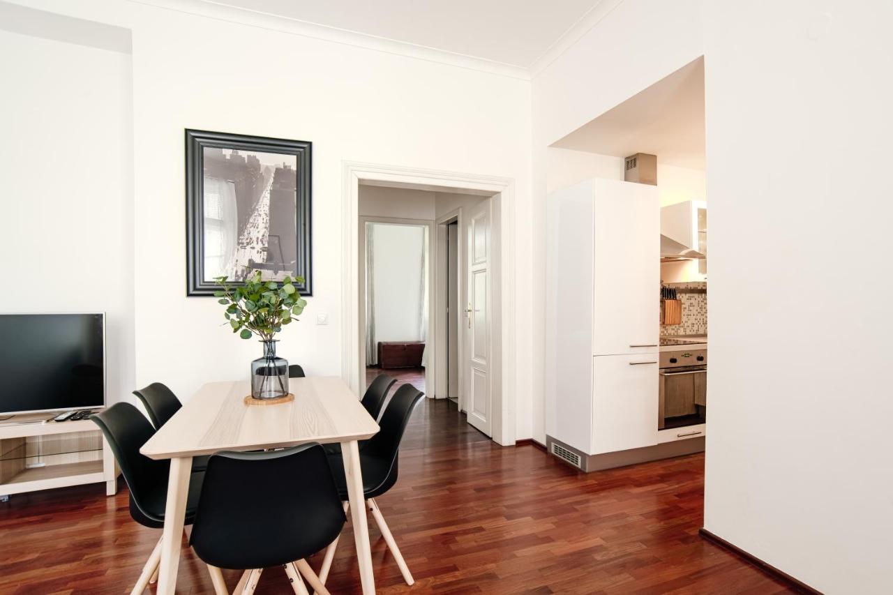 Apartment Gesse Kollarova Прага Экстерьер фото